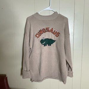 Cute dinosaur sweater - oversized